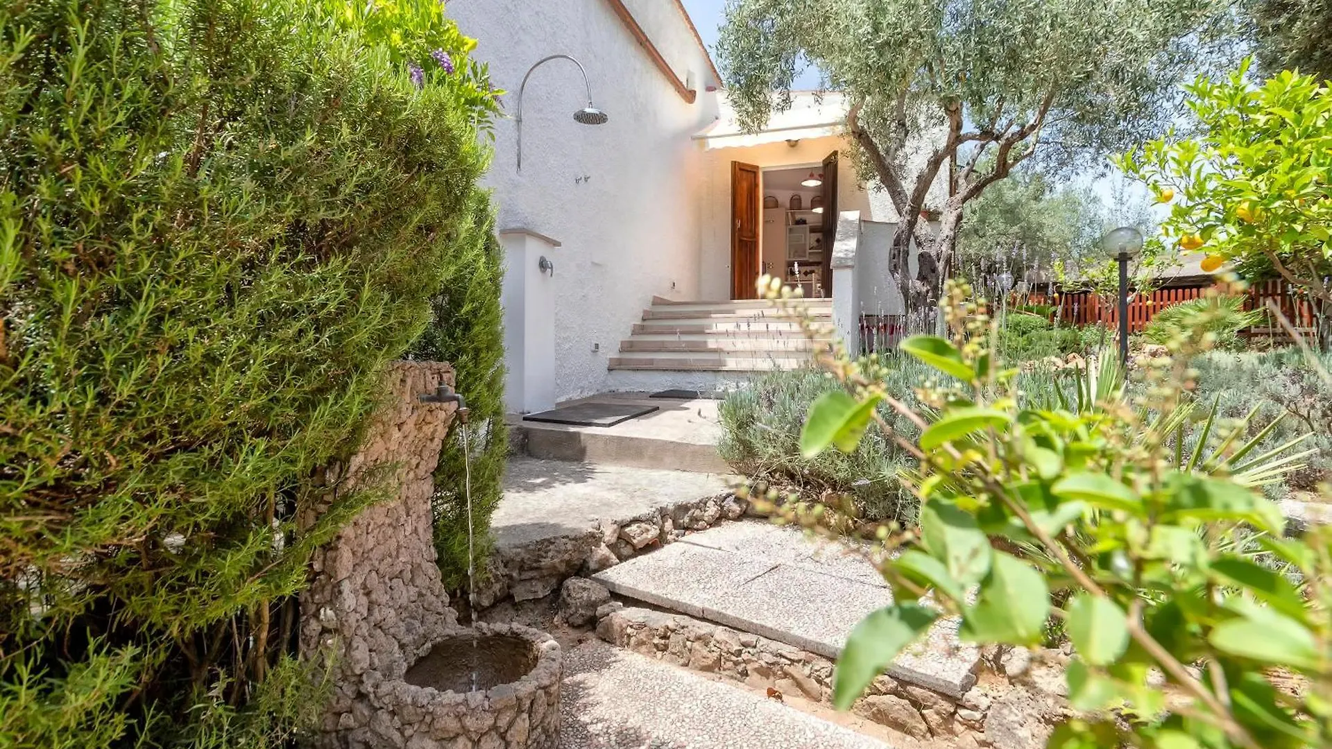 Domo Anghèleda la casa per le tue vacanze vicino al mare Alghero Hébergement de vacances