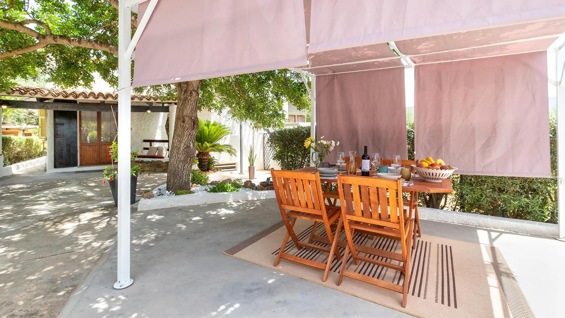 Hébergement de vacances Domo Anghèleda la casa per le tue vacanze vicino al mare Alghero