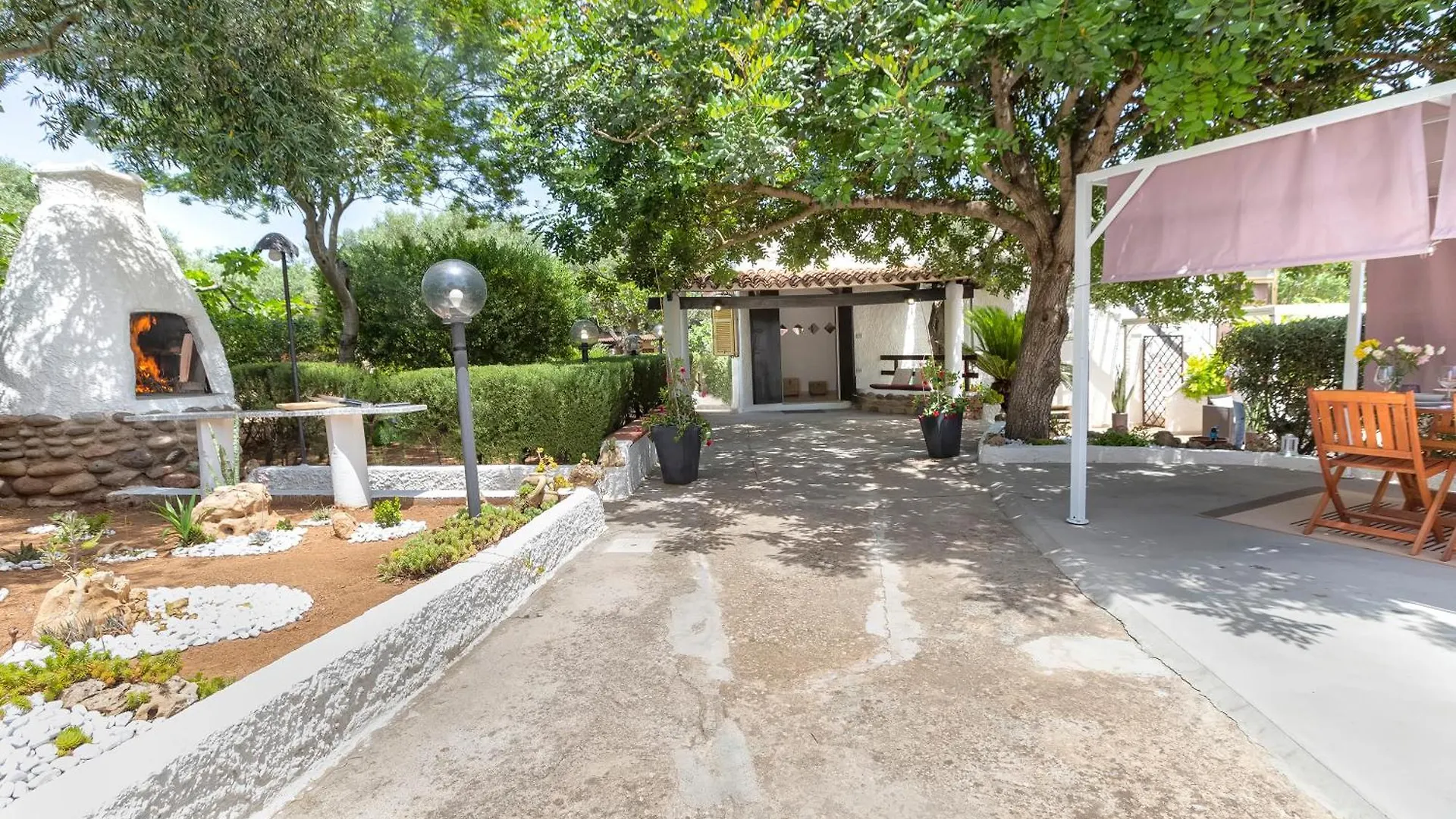 Domo Anghèleda la casa per le tue vacanze vicino al mare Alghero Hébergement de vacances